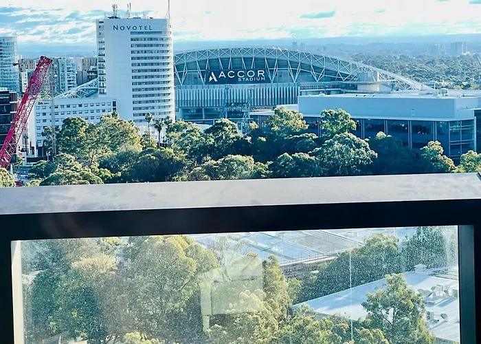 Olympic Park Amazing 2 Bed 2 Bath Condo Parking,Wi-Fi