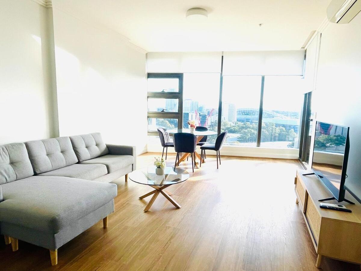 Apartment Olympic Park Amazing 2 Bed 2 Bath Parking,wi-fi *